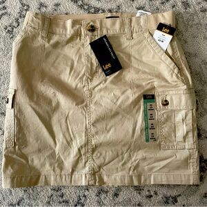 Lee womens Ultra Lux Comfort With Flex-to-go Cargo Skort Skort sz 10M